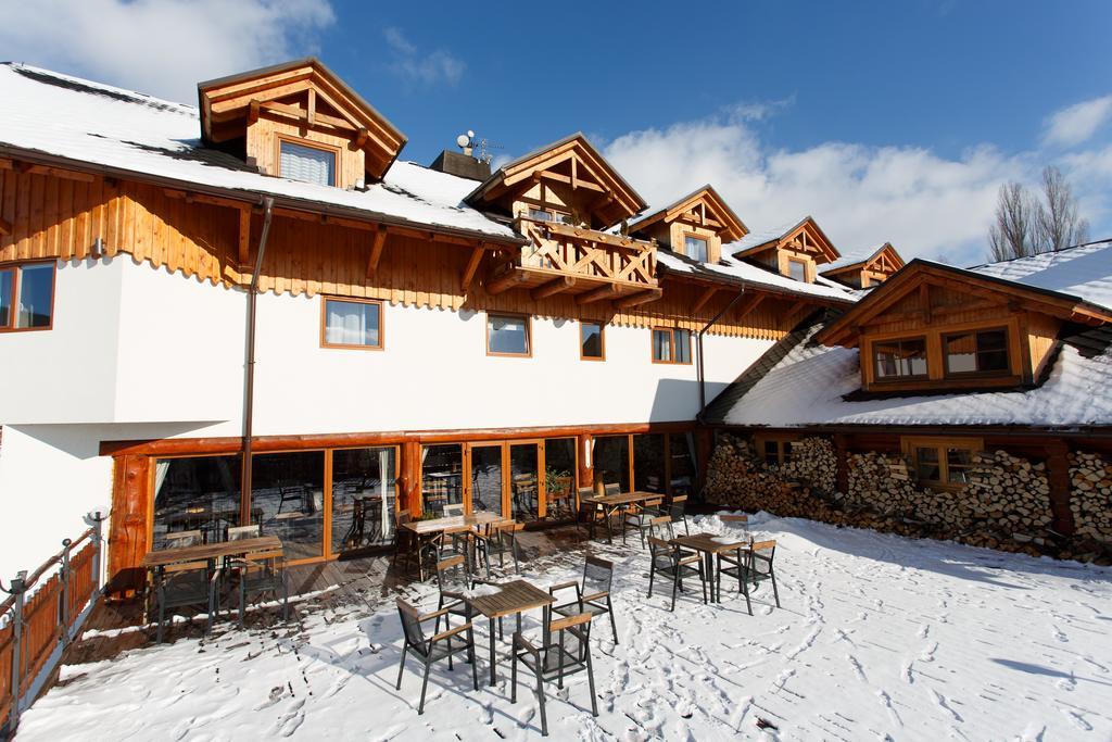 Hotel Rezidence U Jezera à Jeseník Extérieur photo